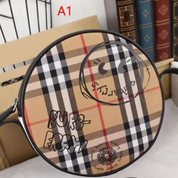 Túi vai Burberry Burberry 2 Bộ sưu tập các bộ sưu tập mới nhất là mùa xuân / hè 2019