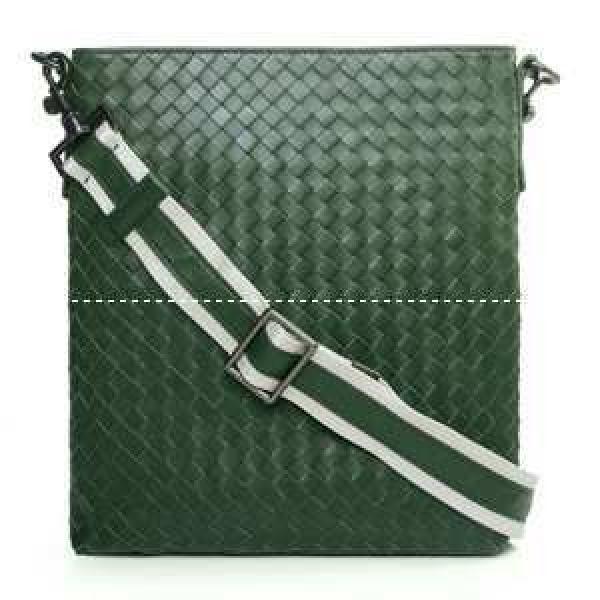 Xuất hiện mới Bottega Veneta Men Túi vai vai màu xanh lá cây