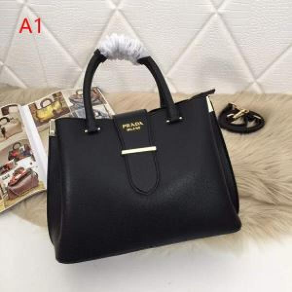 Mùa này đặc biệt đáng chú ý Fad Prada Prada Túi xách nhiều màu 2019 Mùa xuân / Mùa hè Hàng thời trang