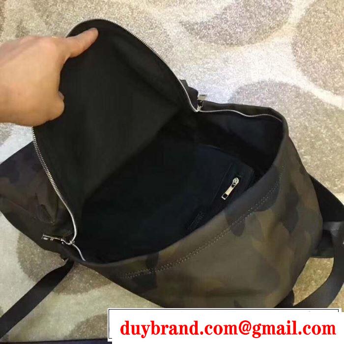 リュック  今期のトレンド定番アイテム 【2019年】夏のファッション プラダ PRADA