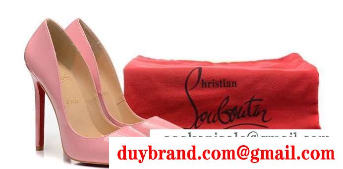 今季のトレンドNo.1ルブタン コピー CHRISTIAN LOUBOUTIN 快適に使えるパンプス