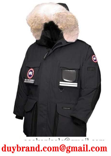 秋冬激安なカナダグース ダウン メンズ ウィンダム canada goose ファーフードとポケットが付き ダウン ジャケット コート 多色選択
