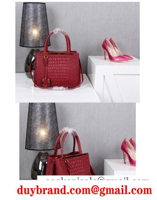 海外のおしゃれなフェンディ バッグ レディース 通勤 fendi　今旬のブランドバッグ