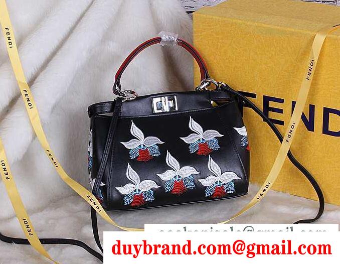 大注目のフェンディ 新作 レディース コピー fendi 長く愛用する手持ち&ショルダー掛け