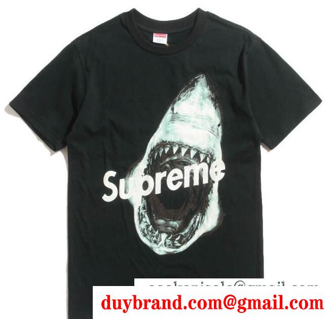 supreme tシャツ 偽物 シュプリーム メンズ サメ半袖 4944 クルーネック ロゴ刺繍 ブラック お買い得大人気