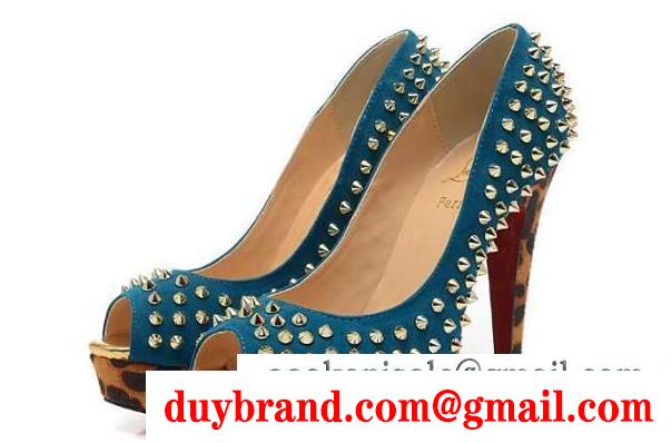 お得セール クリスチャンルブタン パンプス 履き心地が良い christian louboutin スパイクスタッズヒール エナメル グラデーション ブルー レディース