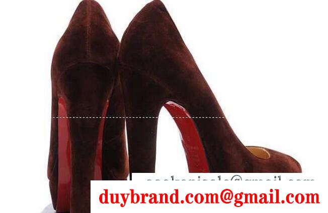 履き心地もいいルブタン靴 レディース christian louboutin 申し分なしヒールパンプス