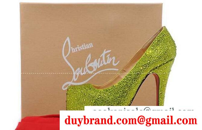 2017最新作 christian louboutin 大活躍 ルブタンコピー靴 