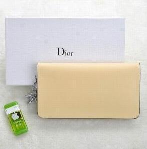 Một ví Dior Dior sang trọng _ Dior Dior_ Thương hiệu giá rẻ 