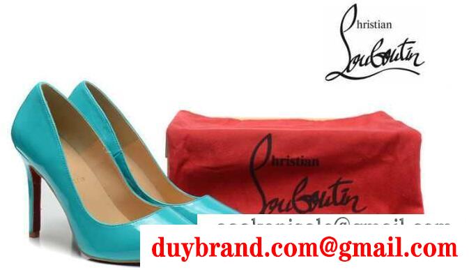 足を美しく見せるCHRISTIAN LOUBOUTIN 　相性の良いルブタン 靴 コピー