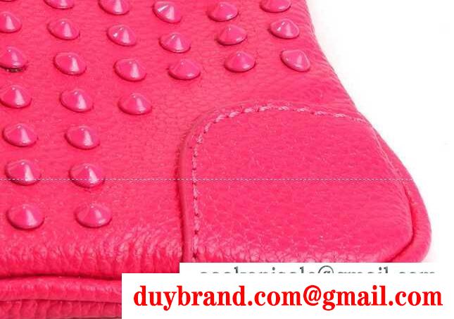 人気セール クリスチャンルブタン チェーンショルダーバッグ christian louboutin クラッチバッグ スパイク 2way