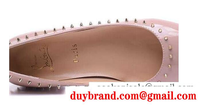 上品上質　CHRISTIAN louboutin　クリスチャン ルブタン 偽物　お洒落なパンプス