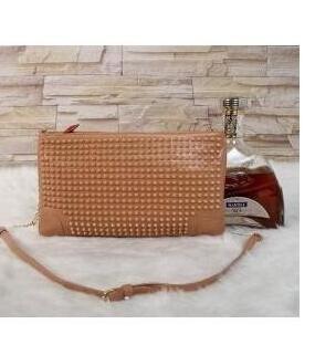 Túi Louboutin Christian Louboutin giá rẻ Công việc mới có thể được sử dụng mà không được phép _ Christian Lubutan Christian Louboutin_ Thương hiệu giá rẻ (lớn nhất )