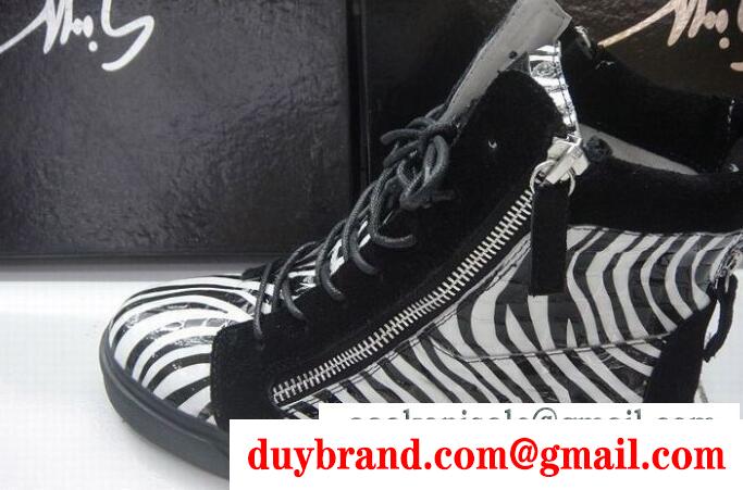 秋冬人気品 giuseppe zanotti ジュゼッペザノッティ コピー 履き心地も良いシューズ