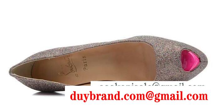 クリスチャンルブタン ピカピカしている シルバー christian louboutin レディース 高い踵 ハイヒールパンプス