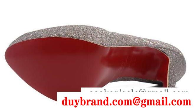 クリスチャンルブタン ピカピカしている シルバー christian louboutin レディース 高い踵 ハイヒールパンプス