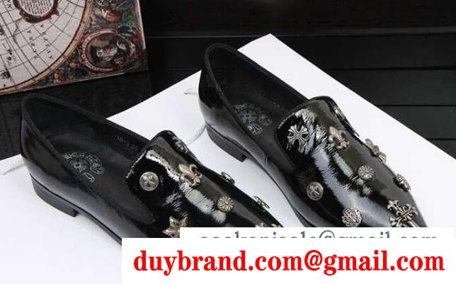 秋冬季節に大活躍 クロムハーツ chrome hearts メンズ フラットシューズ レザー クロス スター シューズ