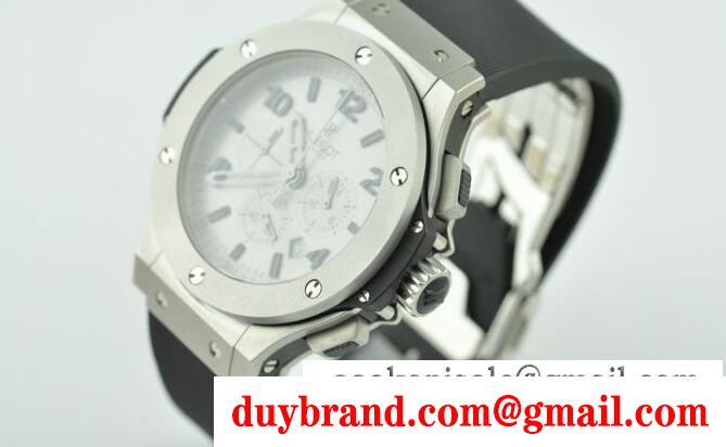 トレンド感抜群のスーパー コピー ウブロ　 hublot  サファイヤクリスタル風防 42mm ラバー日本製クオーツ 6針 メンズ腕時計