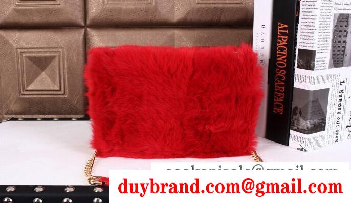 上品に fendi フェンディバッグ レディース 高級感あるショルダーバッグ