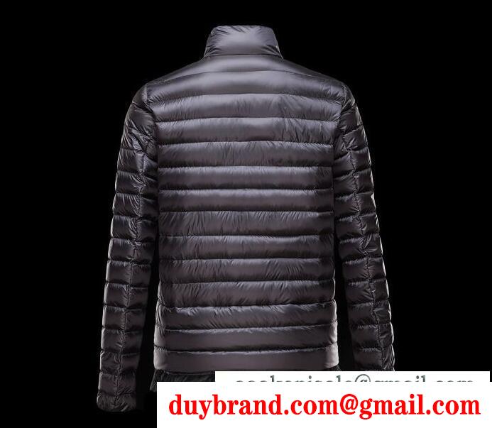 大注目 moncler モンクレール ダウンジャケット 偽物 保温性が高い美品
