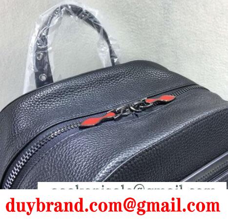 上品クリスチャンルブタンバッグ新作CHRISTIAN louboutinリュックサックバックパック通学旅行