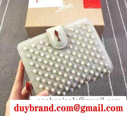 ファッションなルブタン財布レディースCHRISTIAN louboutin フラップウォレットスパイクスプレゼント