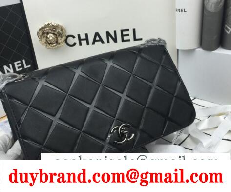 フェミニンなバッグチェーンストラップ chanelショルダーバッグキルティング２色可選