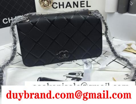 フェミニンなバッグチェーンストラップ chanelショルダーバッグキルティング２色可選