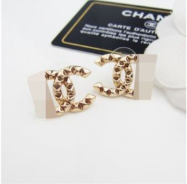 Giá đặc biệt nóng đặc biệt Piercing Sản phẩm sang trọng Coco đánh dấu một tác phẩm mới với sự hiện diện nổi bật