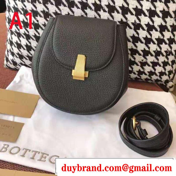 化粧バッグ 夏気分UP最新コレクション ボッテガ ヴェネタ BOTTEGA VENETA  多色選択可 新作コレクションを見る