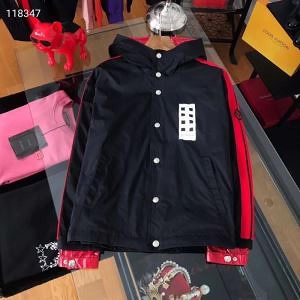 Moncler Moncler Blouson << 2019 >> Các mặt hàng phổ biến ở Phố nóng nhất, đặc biệt là vào mùa hè, các mặt hàng phổ biến