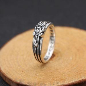 Thực tế Chrome Hearts Chrome Hearts Mail Ring Ring Ring