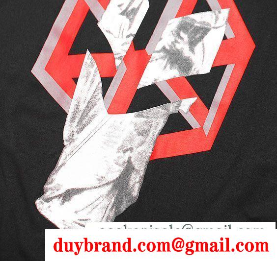 新色素敵ジバンシーコピー通販GIVENCHYクルーネックトップスプリントＴシャツモデル愛用半袖