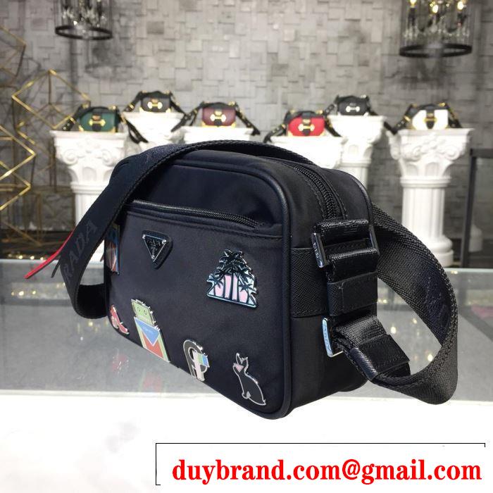 ショルダーバッグ おしゃれ感度が高い秋冬トレンド  プラダ PRADA 先取り 2019/2020秋冬ファッション