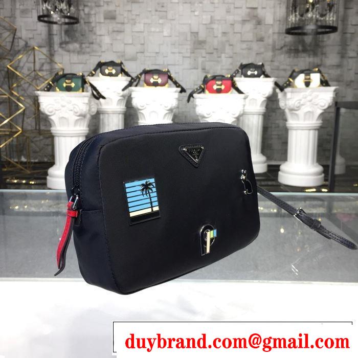 2019?2020秋冬流行色紹介 プラダ最新秋冬トレンドをチェック  PRADA ポーチ 秋冬流行りファション