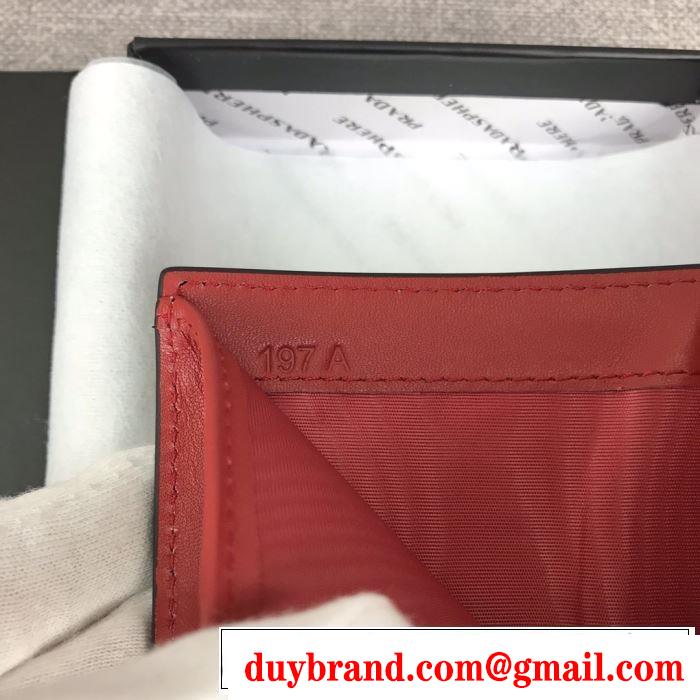 人気の秋冬新作再登場 プラダ PRADA 今年注目すべき秋冬ファッション 財布/ウォレット 2色可選 2019トレンドアイテム激安