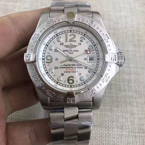 Tập trung vào thiết kế Breitling Breitling Watch