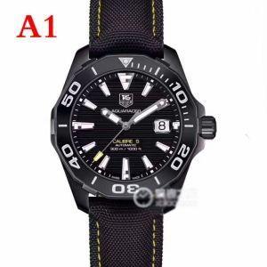 Men Watch 3 Tag Lựa chọn màu sắc Hoen Tag Heuer Phổ biến Limited Limited Limited Limited Light Light Effect_Tag Tag Tag Heuer_ Thương hiệu giá rẻ 