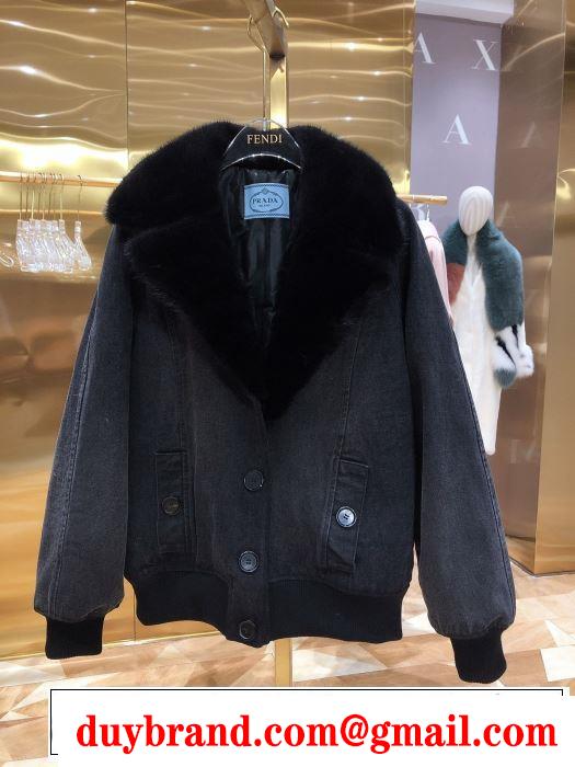 プラダヒットする秋冬コレクション　 PRADA 今年注目すべき秋冬ファッション　ブルゾン　2019トレンドアイテム激安