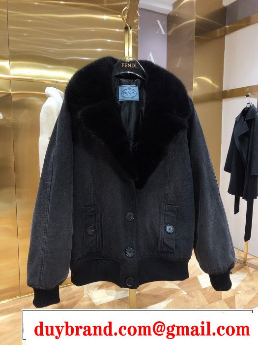 プラダヒットする秋冬コレクション　 PRADA 今年注目すべき秋冬ファッション　ブルゾン　2019トレンドアイテム激安