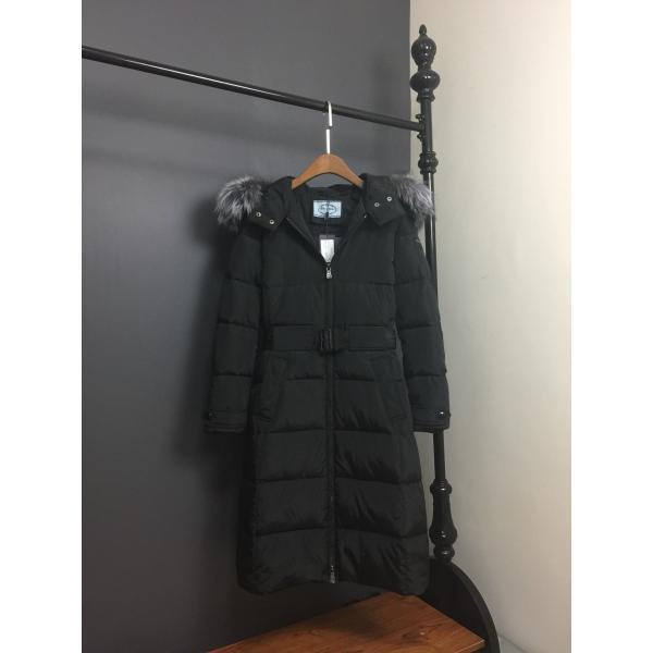 Áo khoác xuống thưởng thức các tọa độ mùa thu và mùa đông dễ thương Prada Prada 3 -Molored Lựa chọn 2019 Xu hướng thời trang mùa thu là _ áo khoác, trang phục ngoài