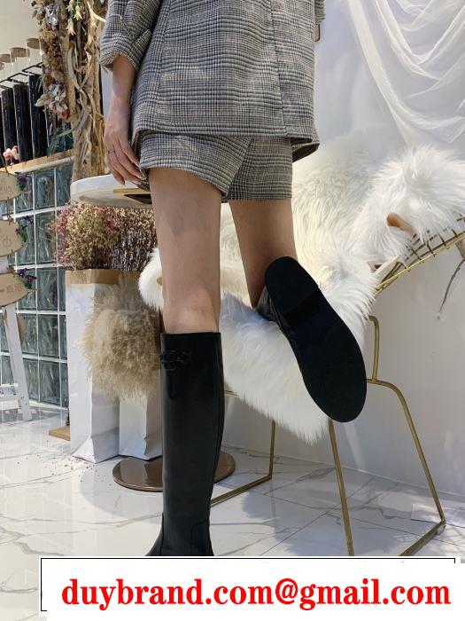 2019-20秋冬トレンドファッション バレンシアガ BALENCIAGA 最新秋冬トレンドをチェック レザーブーツ 秋冬流行りファション