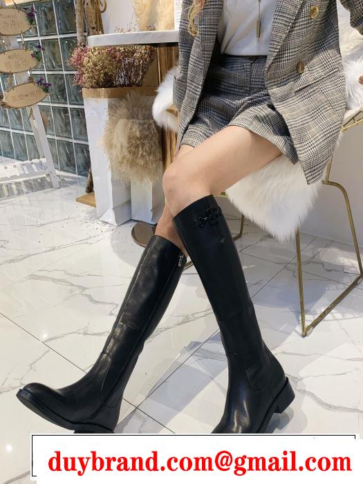 2019-20秋冬トレンドファッション バレンシアガ BALENCIAGA 最新秋冬トレンドをチェック レザーブーツ 秋冬流行りファション
