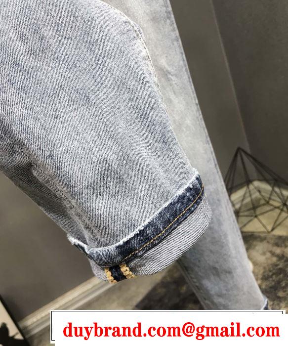 バーバリー海外限定ライン  BURBERRY 20SSトレンド ジーンズ 使いやすい新品