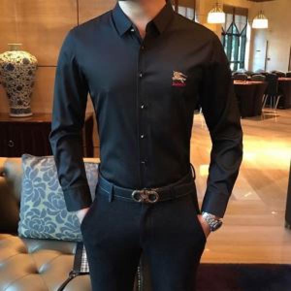 Áo sơ mi Burberry giúp tăng cường sự hoàn hảo của Burberry Corde, phổ biến nhất vào thời điểm này là _ áo sơ mi _ thời trang nam
