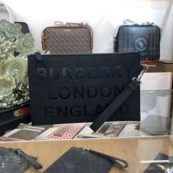 Túi giới hạn không thể bỏ qua Burberry