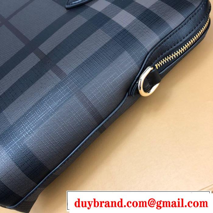着こなしを楽しむ バーバリー BURBERRY 限定品が登場 ショルダーバッグ 2020年春夏コレクション
