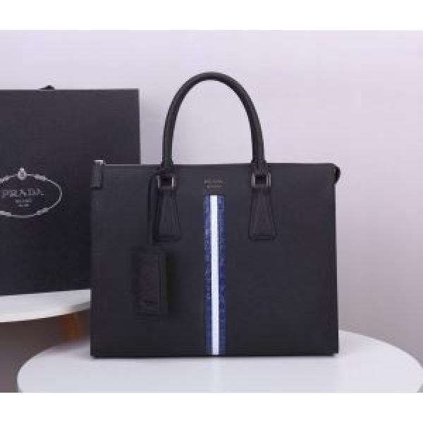 Mẫu phổ biến prada prada với t...