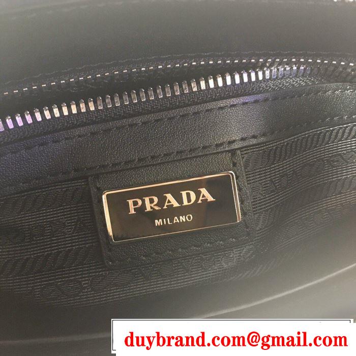 今年の春トレンド  ショルダーバッグ 大人の新作こそ  プラダ PRADA大幅割引価格