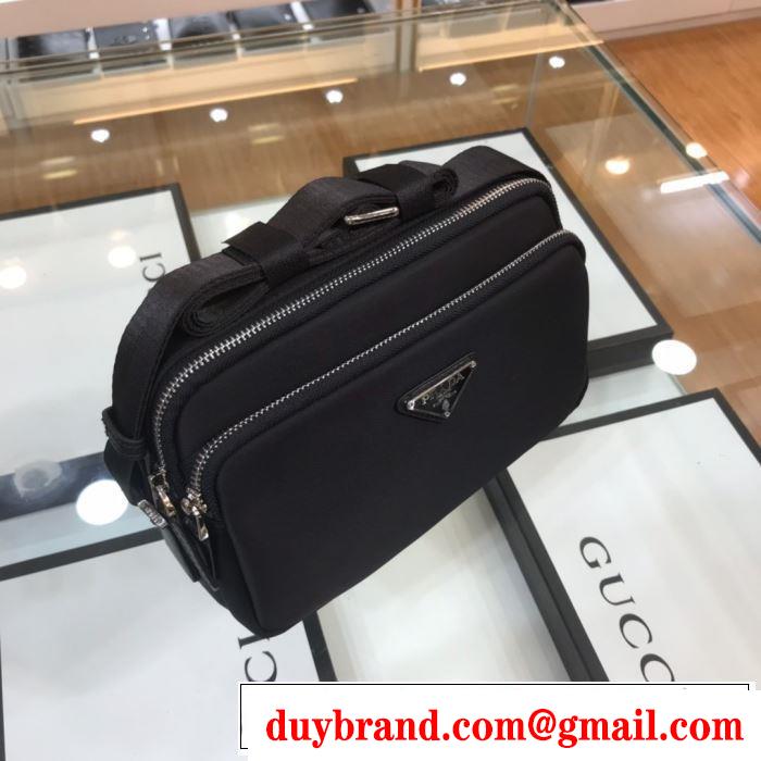 ショルダーバッグストリート系に大人気  プラダ PRADA デザインお洒落